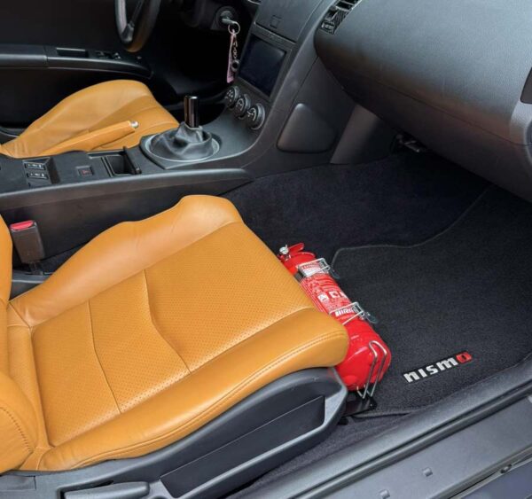 Nissan 350z fire extinguisher mount