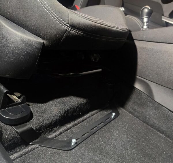 Ford fiesta mk7 fire extinguisher bracket