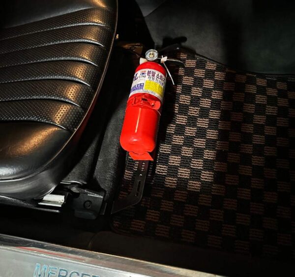 Mercedes Benz W124 Fire Extinguisher Mount