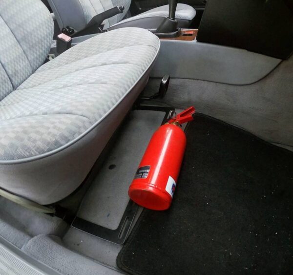 190 W201 Fire Extinguisher Mount