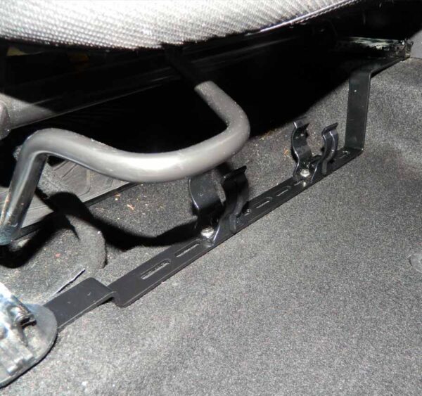Dacia Duster HM Fire Extinguisher Bracket