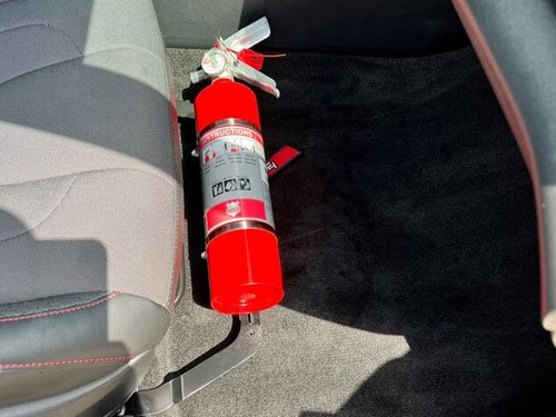 hyundai-elantra--fire-extinuisher-bracket-review-01