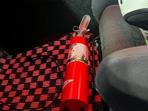 toyota-soarer-mk3-fire-extinuisher-bracket-review-01